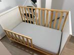 Peuterbedje incl. matras, dekbed en hoeslakens, Kinderen en Baby's, Babywiegjes en Ledikanten, Ophalen, Gebruikt, Ledikant