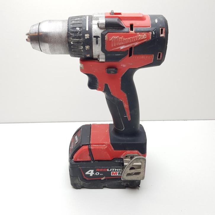 Milwaukee M18 CBLPD – Compacte Slagboormachine | Brus, Doe-het-zelf en Verbouw, Gereedschap | Boormachines, Zo goed als nieuw
