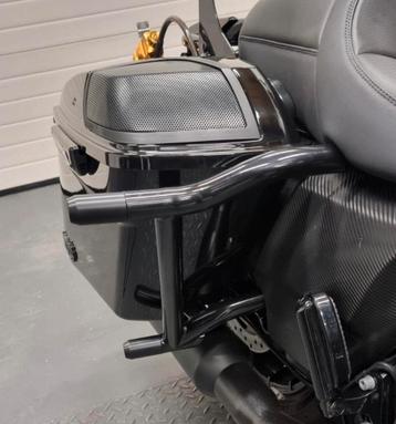 Harley-Davidson koffer beschermers valbeugel.  beschikbaar voor biedingen