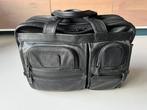 Tumi T-pass Alpha Leather Expandable Laptop Business Case, Ophalen of Verzenden, 15 inch, Zo goed als nieuw