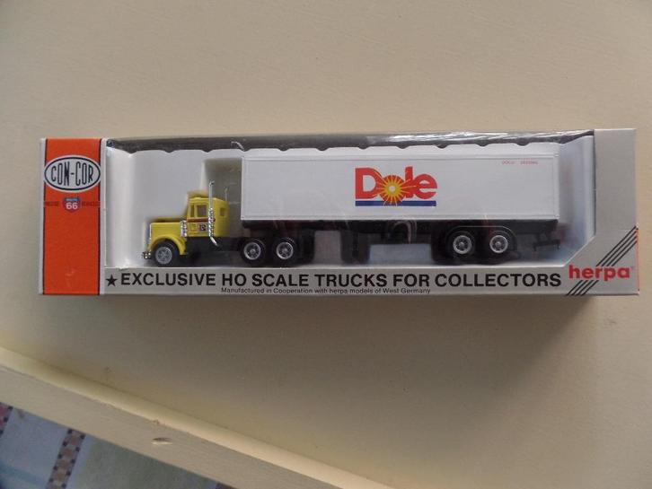 Amerikaanse trekker / oplegger Dole Herpa, Hobby en Vrije tijd, Modelauto's | 1:87, Nieuw, Bus of Vrachtwagen, Herpa, Verzenden