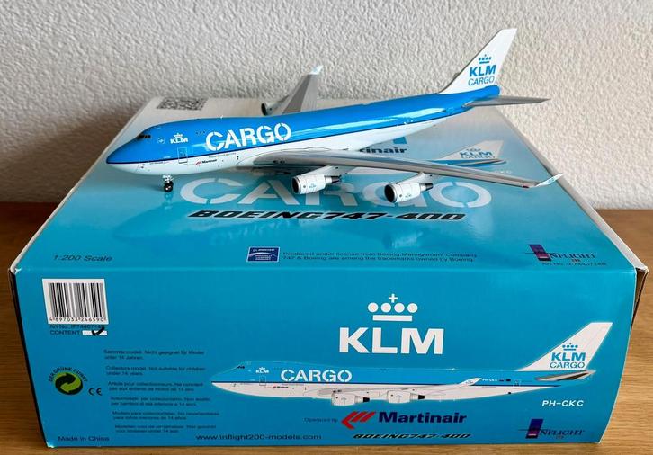 KLM boeing 747-400 CARGO 1/200, Verzamelen, Luchtvaart en Vliegtuigspotten, Zo goed als nieuw, Schaalmodel, Ophalen of Verzenden