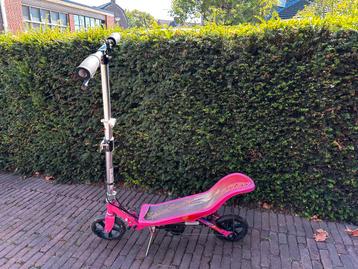 Spacescooter in zeer goede staat beschikbaar voor biedingen