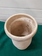 Vaas creme met lijnen, Ophalen of Verzenden, 'T Olde Gre-j, Info@toldegrej.nl, Endepoelstraat 20f Didam