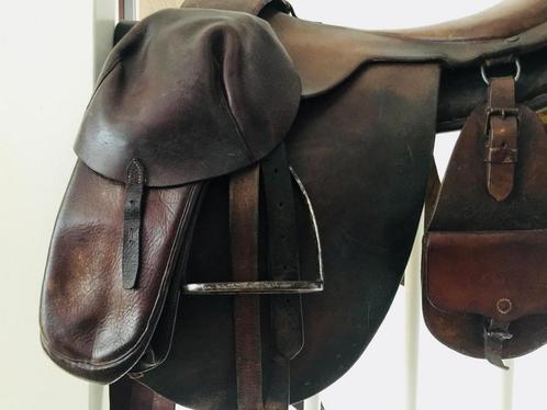 Oud cavalerie zadel, Antiek en Kunst, Antiek | Overige Antiek, Ophalen