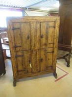 Oer 11685 ANTIEKE 17e eeuwse eikenhouten 4-deurs kast (1600), Ophalen
