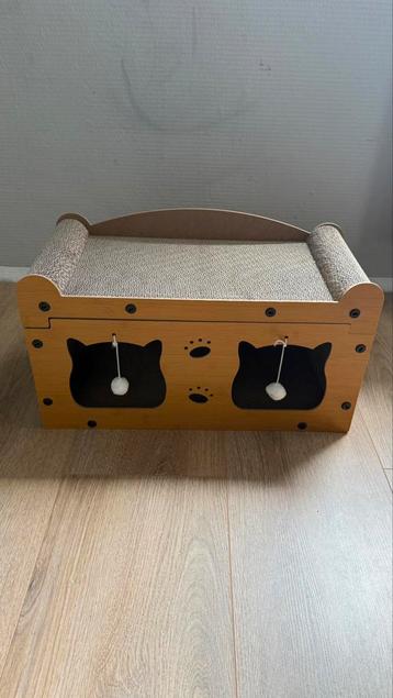 katten krab box beschikbaar voor biedingen