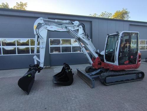 TAKEUCHI TB370, Zakelijke goederen, Machines en Bouw | Kranen en Graafmachines