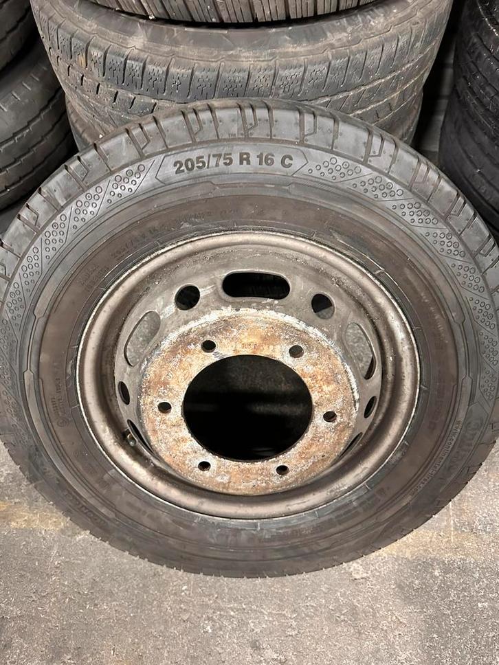Sprinter 906 bandenset dubbellucht 205/75r16c, Auto diversen, Autosport-onderdelen, Zo goed als nieuw, Ophalen