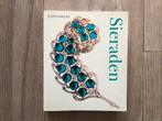 Boek - Sieraden - Judith Miller, Boeken, Gelezen, Ophalen of Verzenden, Overige onderwerpen