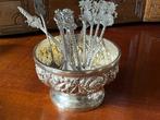 Oud versierd schaaltje/bakje met lepeltjes, Antiek en Kunst, Antiek | Goud en Zilver, Ophalen of Verzenden