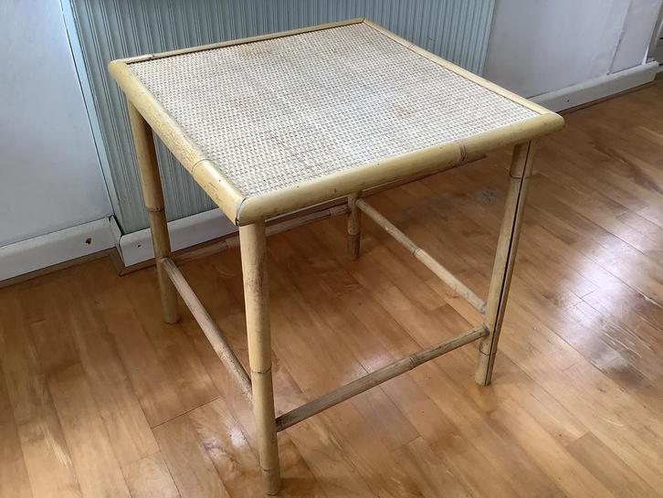 Bamboe bijzettafel 50x50x58 vierkant Webbing Bohemian Rotan, Huis en Inrichting, Tafels | Bijzettafels, Zo goed als nieuw, Vierkant