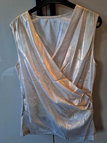 Mooie glinster Top Maat M - Perfect voor een feestje! beschikbaar voor biedingen
