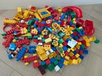 Duplo Lego bouwstenen en bijzondere onderdelen ca. 200, Kinderen en Baby's, Speelgoed | Bouwstenen, Ophalen of Verzenden, Zo goed als nieuw