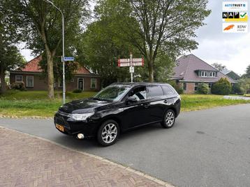 Mitsubishi Outlander 2.0 PHEV Instyle Navi.Clima.Leder.Camer beschikbaar voor biedingen