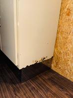 Vintage Apothekerskast uit dokterspraktijk, Ophalen