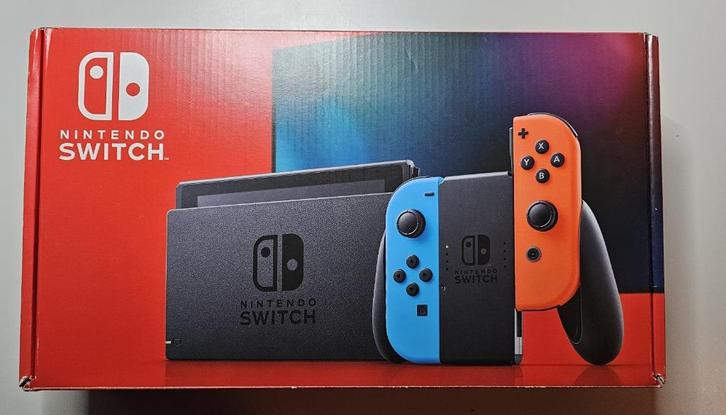 Nintendo switch met 39 games, Spelcomputers en Games, Spelcomputers | Nintendo Switch, Zo goed als nieuw, Switch 2019 Upgrade