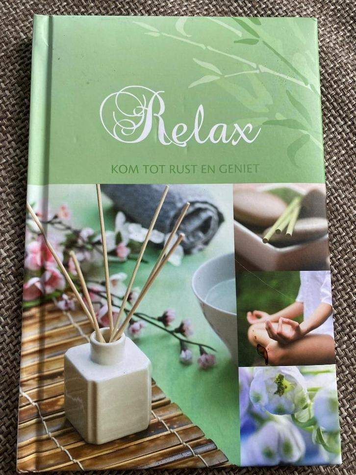 Relax Kom tot rust en Geniet, Boeken, Esoterie en Spiritualiteit, Zo goed als nieuw, Instructieboek, Spiritualiteit algemeen, Ophalen of Verzenden