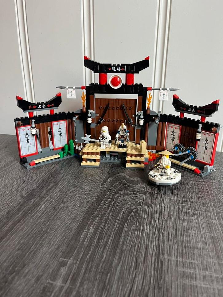 Lego Ninjago Spinjitzu Dojo 2504, Kinderen en Baby's, Speelgoed | Bouwstenen, Zo goed als nieuw, Ophalen of Verzenden