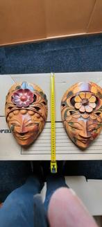 Twee wandmaskers, Ophalen of Verzenden