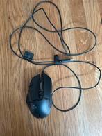 Logitech gaming mouse - niet veel gebruikt, Bedraad, Rechtshandig, Gaming muis, Ophalen of Verzenden