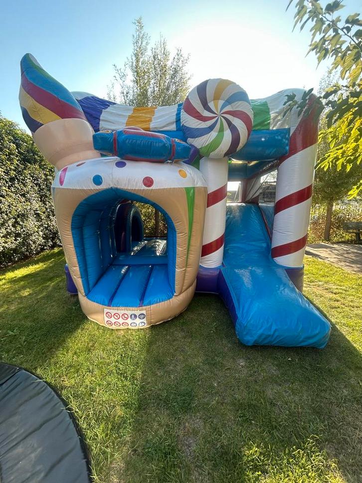 Springkussen candy te huur Rotterdam, Kinderen en Baby's, Speelgoed | Buiten | Springkussens, Ophalen of Verzenden