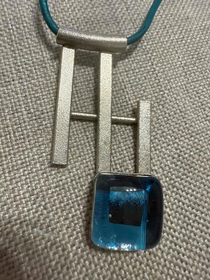 Zilveren ketting met blauwe steen 925, Sieraden, Tassen en Uiterlijk, Kettingen, Zo goed als nieuw, Zilver, Blauw, Met edelsteen