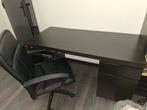 Ikea bureau met stoel, Huis en Inrichting, Ophalen, Zo goed als nieuw