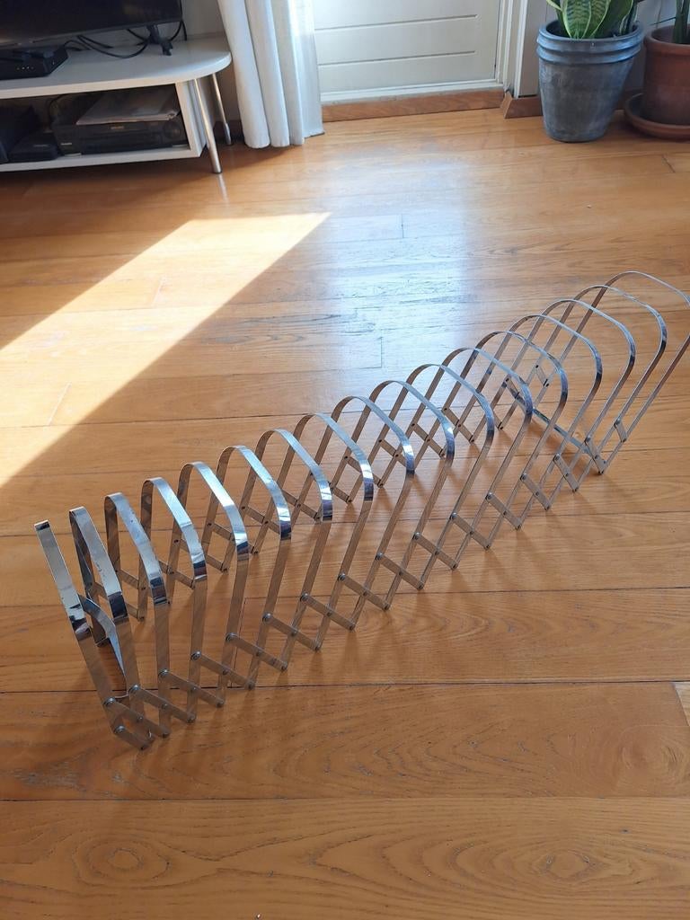 Luther Evans vintage tijdschriften/platenrek, Ophalen