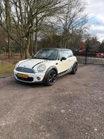Mini cooper 2013 Wit, Auto's, Mini, Voorwielaandrijving, Zwart, 4 cilinders, 4 stoelen