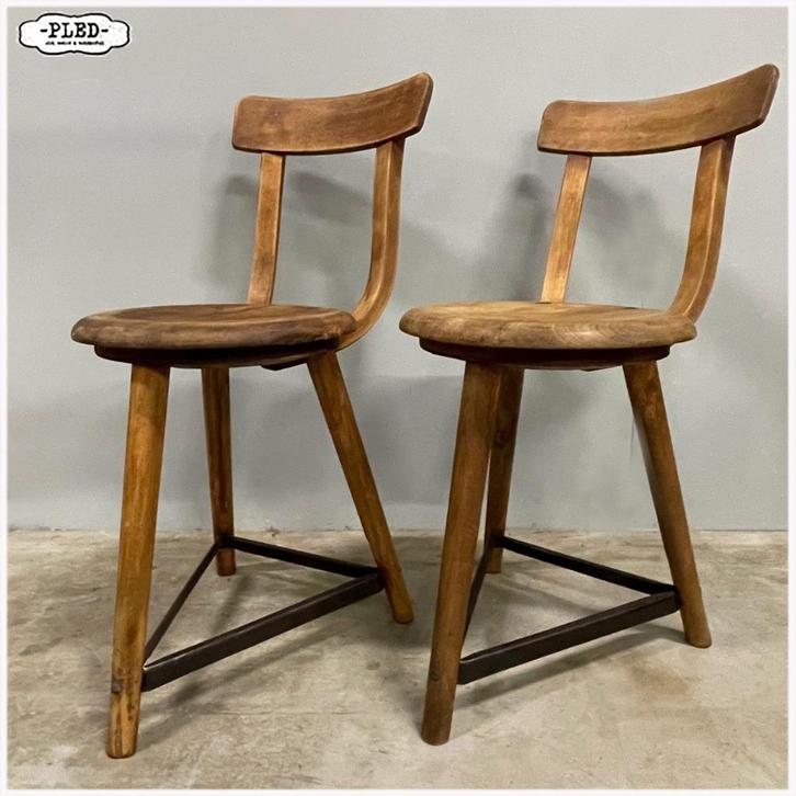 Oude AMA industriële werkplaatskrukken + rugleuning, jaren30, Antiek en Kunst, Antiek | Meubels | Stoelen en Banken, Ophalen