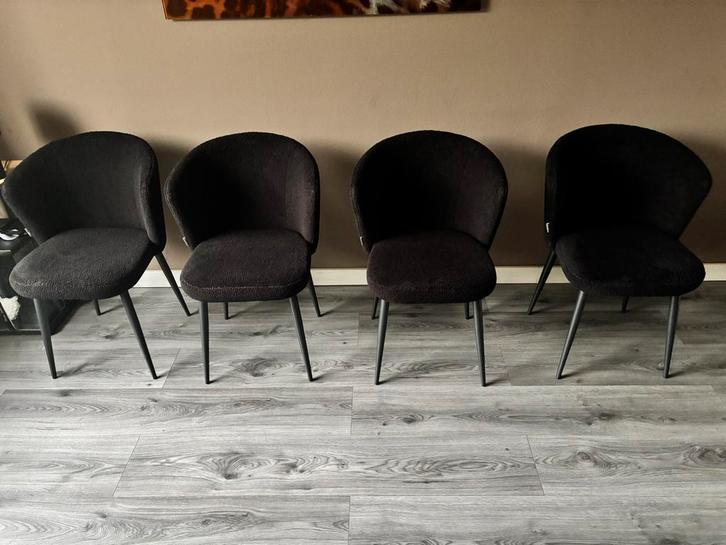 Eettafel met stoelen, Antiek en Kunst, Antiek | Meubels | Stoelen en Banken, Ophalen of Verzenden