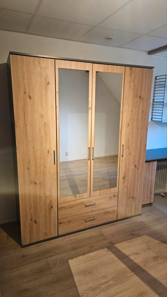 Grote kledingkast met 2 spiegels en de lades, Huis en Inrichting, Kasten | Kledingkasten, Zo goed als nieuw, 150 tot 200 cm, 150 tot 200 cm