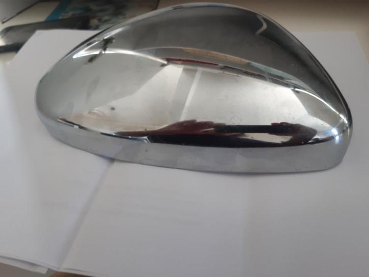 Peugot 208 buitenspiegelafdekkap links chroomkleurig 10 euro, Auto-onderdelen, Spiegels, Peugeot, Gebruikt, Ophalen of Verzenden