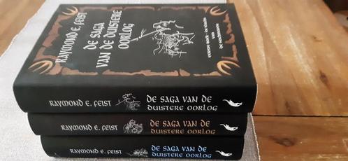 De saga van de duistere oorlog van Raymond Feist, Boeken, Fantasy, Zo goed als nieuw, Ophalen of Verzenden