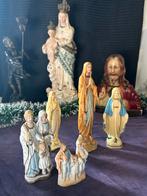 Vijf kleine religieuze beeldjes., Antiek en Kunst, Antiek | Religie, Ophalen of Verzenden