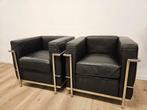 2 x zwarte Cassina LC2, Huis en Inrichting, Fauteuils, Ophalen, Zo goed als nieuw