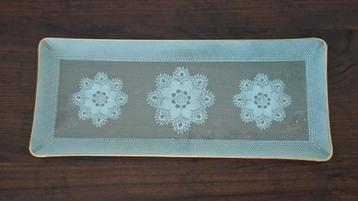 Vintage Glazen Cake Serveerschaal beschikbaar voor biedingen