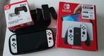 Nintendo Switch White OLED incl. accessoires, Spelcomputers en Games, Spelcomputers | Nintendo Switch, Ophalen, Zo goed als nieuw