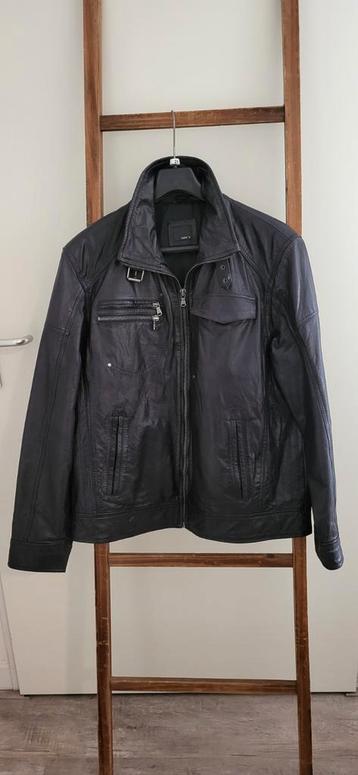Gloednieuwe leren heren jacket donkerblauw maat L beschikbaar voor biedingen