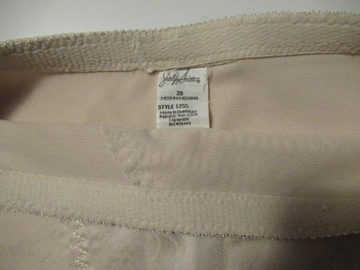 Corrigerende driekwart body broek, Kleding | Dames, Ondergoed en Lingerie, Body of Korset, Beige, Ophalen