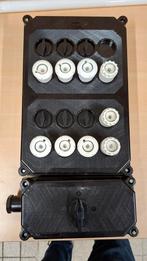 Oude Groepenkast met Zekeringen, Doe-het-zelf en Verbouw, Elektra en Kabels, Ophalen of Verzenden, Gebruikt, Overige typen