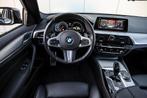 BMW 5 Serie Touring 530i xDrive High Executive M Sport Autom, Auto's, BMW, Te koop, Benzine, Gebruikt, 1700 kg