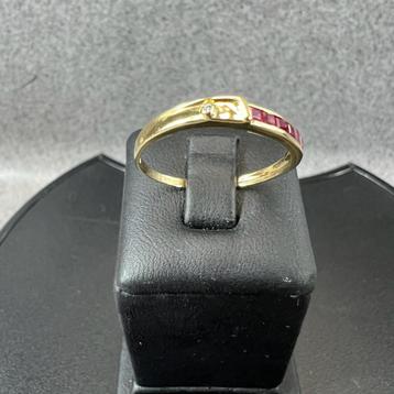 Gouden Ring | 14k* |1,29g| 1xbriljant+8robijn |18,25| 385777 beschikbaar voor biedingen