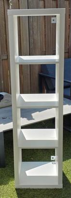 Ikea Vakkenkast - Gebruikt maar functioneel, Huis en Inrichting, Kasten | Boekenkasten, Ophalen, Met plank(en), Minder dan 50 cm