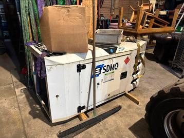 Sdmo 16 KVA generator loopt niet  beschikbaar voor biedingen