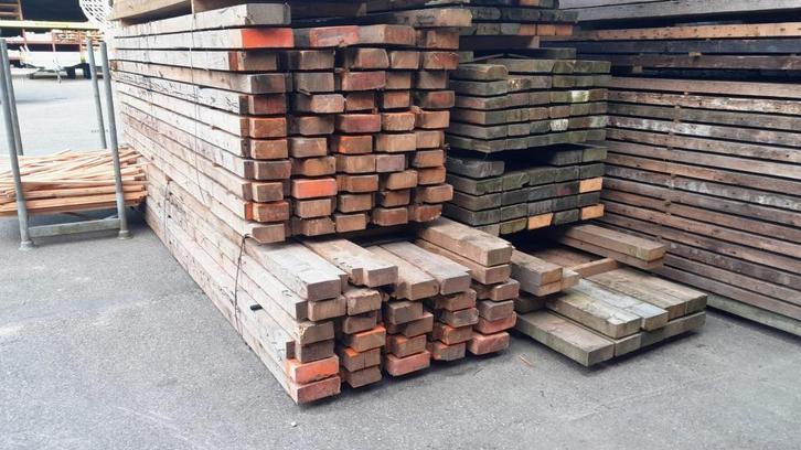 Gebruikte balken diverse kopmaten en lengtes, Doe-het-zelf en Verbouw, Hout en Planken, Gebruikt, Balk, Ophalen