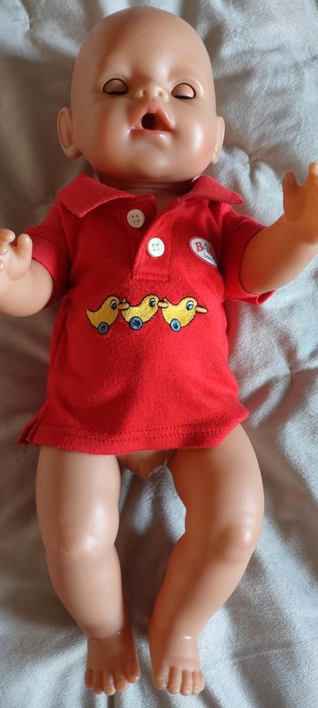 Baby born jongens pop met poloshirt., Kinderen en Baby's, Speelgoed | Poppen, Zo goed als nieuw, Babypop, Ophalen of Verzenden