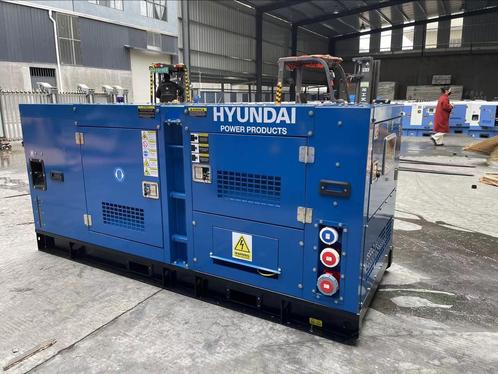 Hyundai 12 KVA Diesel Generator stage V XA9850, Doe-het-zelf en Verbouw, Aggregaten, Ophalen of Verzenden