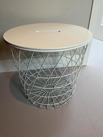IKEA Bijzettafel - 43cm beschikbaar voor biedingen